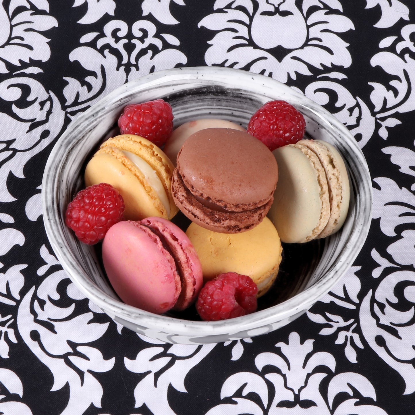 Melamine Round Bowl - Black Design
