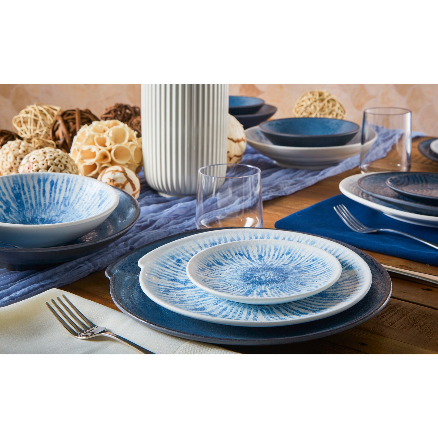 Melamine Square Plate - Catalina Light Blue
